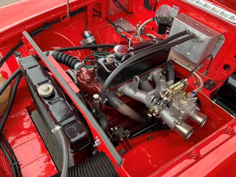 MG B Coune Berlinette Coupe