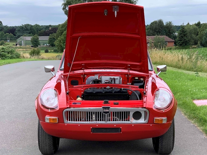 MG B Coune Berlinette Coupe