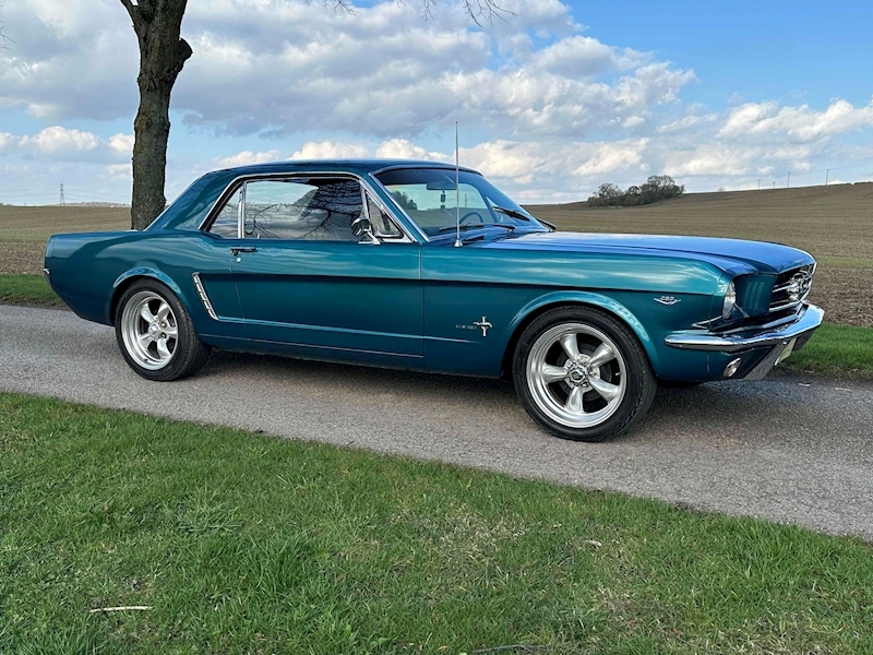 Ford 1964 Ford Mustang 289 coupe manual