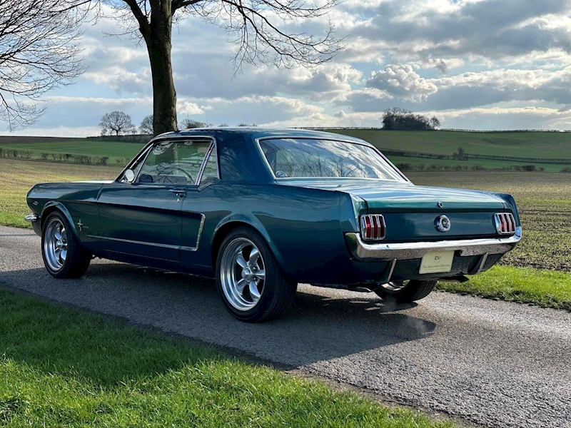 Ford 1964 Ford Mustang 289 coupe manual