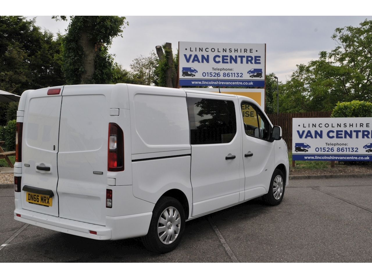 Used 2016 Vauxhall Vivaro 2900 Cdti Sportive DoubleCab L1H1 For Sale