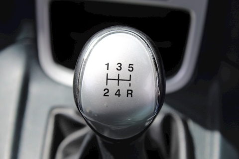 1.4 Titanium Hatchback 5dr Petrol Manual (133 g/km, 94 bhp)