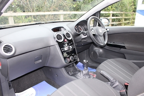 1.2 16V Limited Edition Hatchback 3dr Petrol Manual Euro 5 (85 ps)