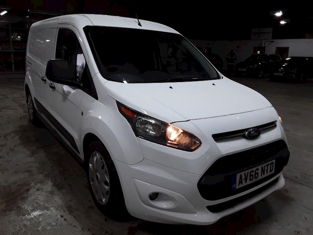 ford transit connect 230