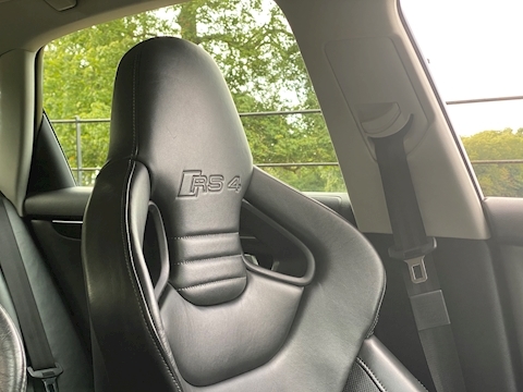 RS4 4.2 Saloon 4dr Petrol Manual 4.2 4dr Saloon Manual Petrol