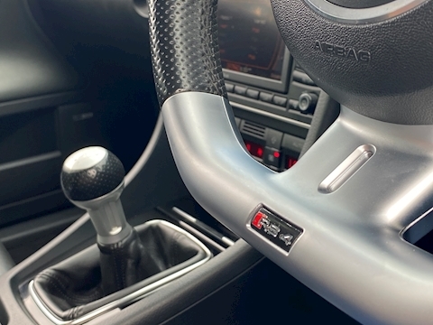 RS4 4.2 Saloon 4dr Petrol Manual 4.2 4dr Saloon Manual Petrol