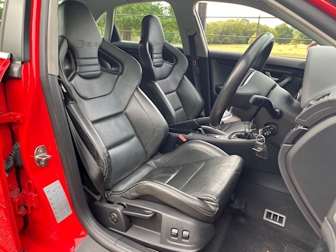 RS4 4.2 Saloon 4dr Petrol Manual 4.2 4dr Saloon Manual Petrol