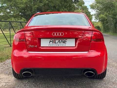 RS4 4.2 Saloon 4dr Petrol Manual 4.2 4dr Saloon Manual Petrol