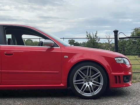 RS4 4.2 Saloon 4dr Petrol Manual 4.2 4dr Saloon Manual Petrol