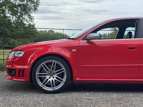 RS4 4.2 Saloon 4dr Petrol Manual 4.2 4dr Saloon Manual Petrol