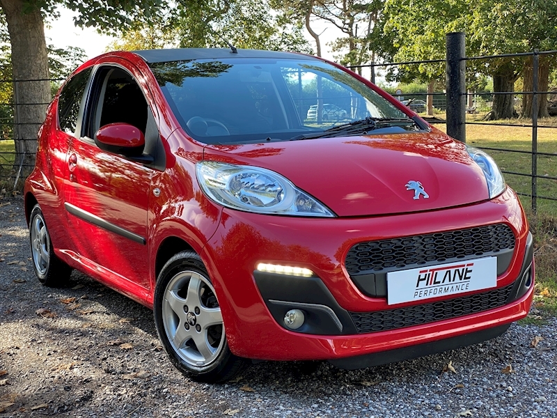 107 Allure Hatchback 1.0 Automatic Petrol