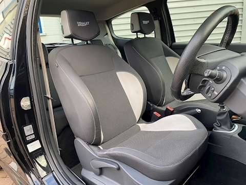 Clio Renaultsport 2.0 3dr Hatchback Manual Petrol