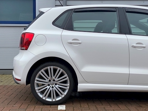 1.4 ACT BlueGT Hatchback 5dr Petrol Manual (107 g/km, 138 bhp)