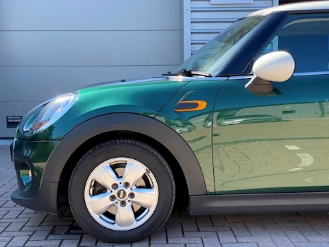 1.5 Cooper D Hatchback 3dr Diesel (s/s) (116 ps)