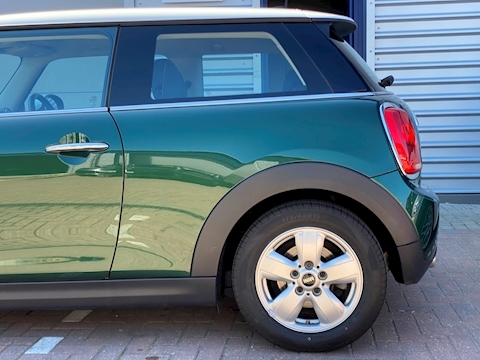 1.5 Cooper D Hatchback 3dr Diesel (s/s) (116 ps)