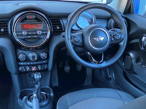 1.5 Cooper D Hatchback 3dr Diesel (s/s) (116 ps)