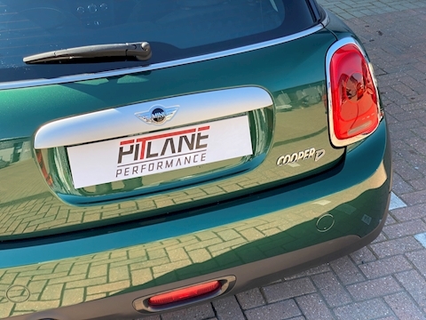1.5 Cooper D Hatchback 3dr Diesel (s/s) (116 ps)