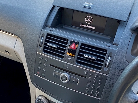 1.8 C180 Kompressor Sport Saloon 4dr Petrol Automatic (185 g/km, 156 bhp)