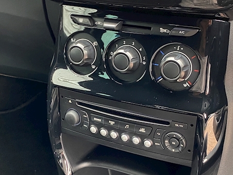 DS3 Cabrio VTi DStyle Convertible 1.6 Manual Petrol