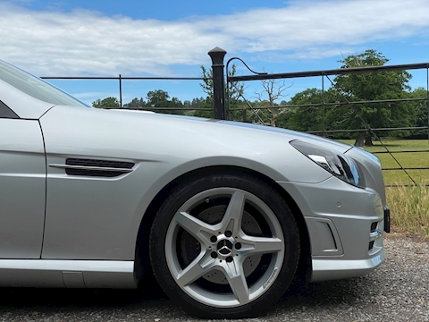 Slk Slk250 Cdi Blueefficiency Amg Sport 2.2 2dr Convertible Automatic Diesel