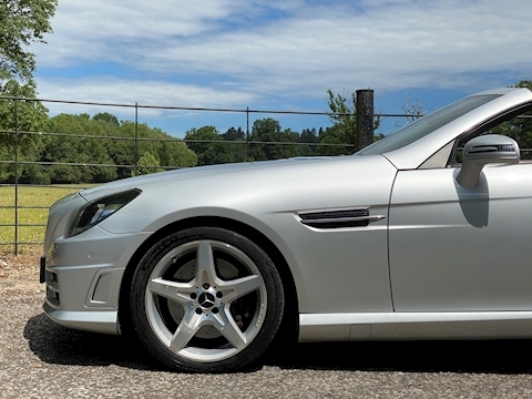 Slk Slk250 Cdi Blueefficiency Amg Sport 2.2 2dr Convertible Automatic Diesel