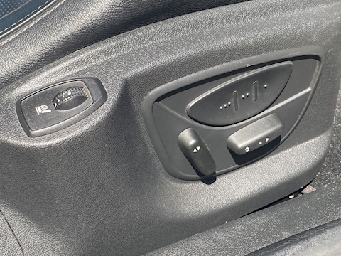 2.0T 16V Renaultsport Coupe 3dr Petrol Manual (195 g/km, 250 bhp)