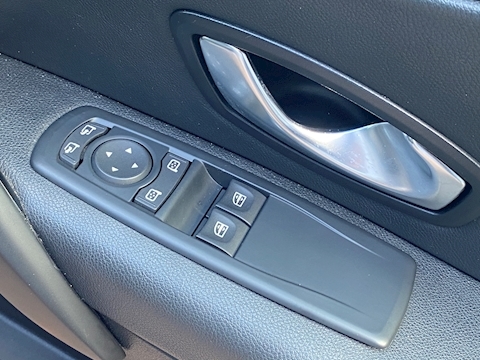 2.0T 16V Renaultsport Coupe 3dr Petrol Manual (195 g/km, 250 bhp)