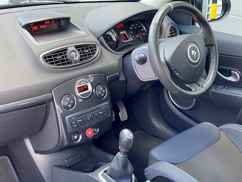 2.0 Renaultsport Hatchback 3dr Petrol Manual (190 g/km, 197 bhp)