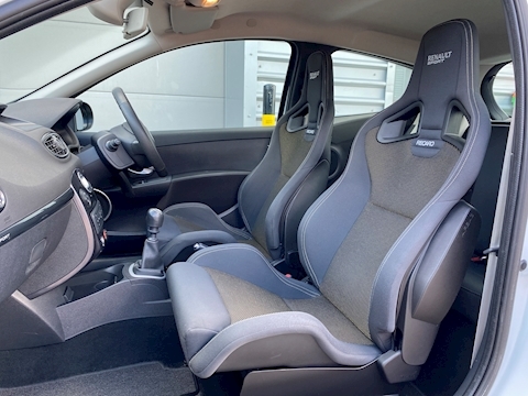 2.0 Renaultsport Hatchback 3dr Petrol Manual (190 g/km, 197 bhp)