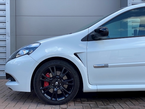 2.0 Renaultsport Hatchback 3dr Petrol Manual (190 g/km, 197 bhp)