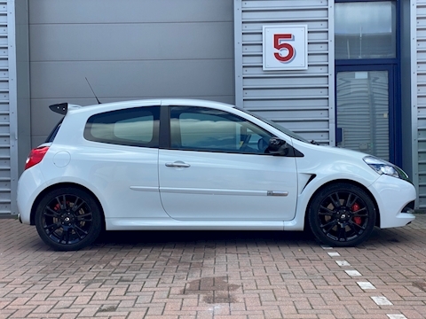 2.0 Renaultsport Hatchback 3dr Petrol Manual (190 g/km, 197 bhp)