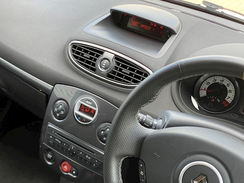 2.0 Renaultsport Hatchback 3dr Petrol Manual (190 g/km, 197 bhp)