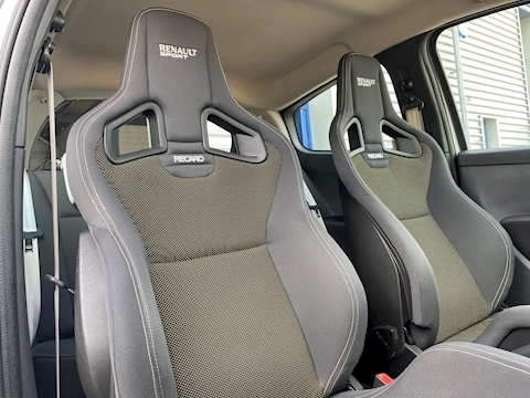 2.0 Renaultsport Hatchback 3dr Petrol Manual (190 g/km, 197 bhp)