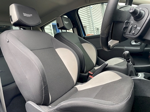 2.0 Renaultsport Hatchback 3dr Petrol Manual (190 g/km, 197 bhp)