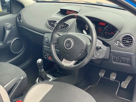 2.0 Renaultsport Hatchback 3dr Petrol Manual (190 g/km, 197 bhp)