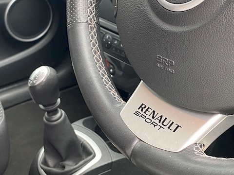 2.0 Renaultsport Hatchback 3dr Petrol Manual (190 g/km, 197 bhp)