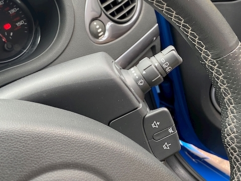 2.0 Renaultsport Hatchback 3dr Petrol Manual (190 g/km, 197 bhp)