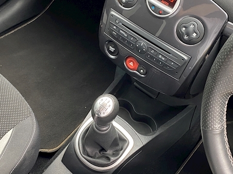 2.0 Renaultsport Hatchback 3dr Petrol Manual (190 g/km, 197 bhp)