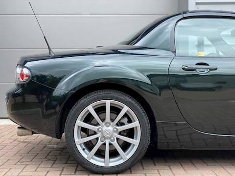 2.0i Sport Convertible 2dr Petrol Manual (193 g/km, 158 bhp)