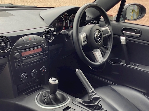 2.0i Sport Convertible 2dr Petrol Manual (193 g/km, 158 bhp)