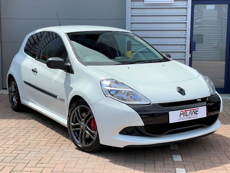 2.0 Renaultsport Cup Hatchback 3dr Petrol Manual (190 g/km, 197 bhp)
