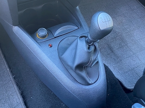 2.0 16v Renaultsport Trophy Hatchback 3dr Petrol Manual (194 g/km, 182 bhp)