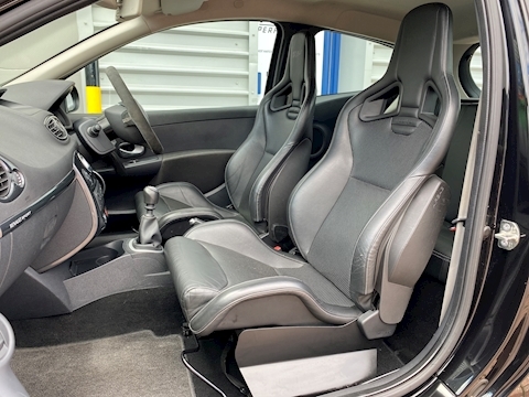 Clio Renaultsport 2.0 3dr Hatchback Manual Petrol