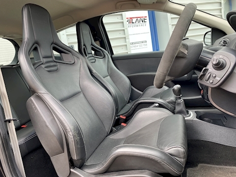 Clio Renaultsport 2.0 3dr Hatchback Manual Petrol