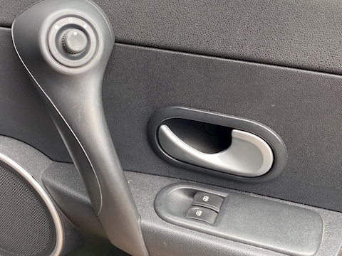 Clio Renaultsport 2.0 3dr Hatchback Manual Petrol