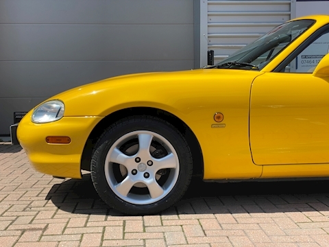 1.6 California Limited Edition Convertible 2dr Petrol Manual (211 g/km, 110 bhp)