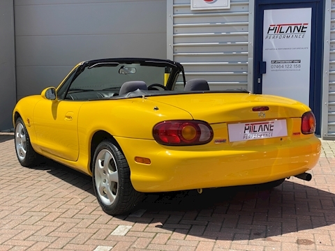 1.6 California Limited Edition Convertible 2dr Petrol Manual (211 g/km, 110 bhp)