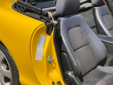 1.6 California Limited Edition Convertible 2dr Petrol Manual (211 g/km, 110 bhp)