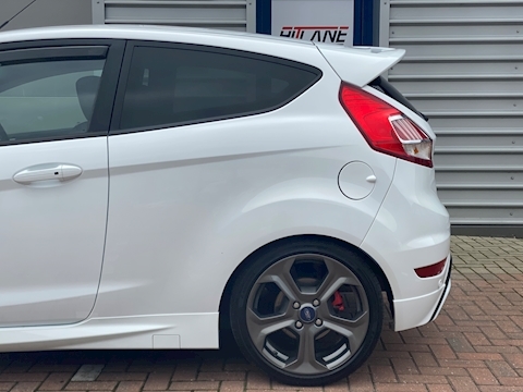 1.6 EcoBoost ST-3 Hatchback 3dr Petrol Manual (138 g/km, 180 bhp)