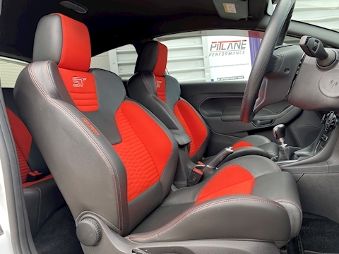 1.6 EcoBoost ST-3 Hatchback 3dr Petrol Manual (138 g/km, 180 bhp)